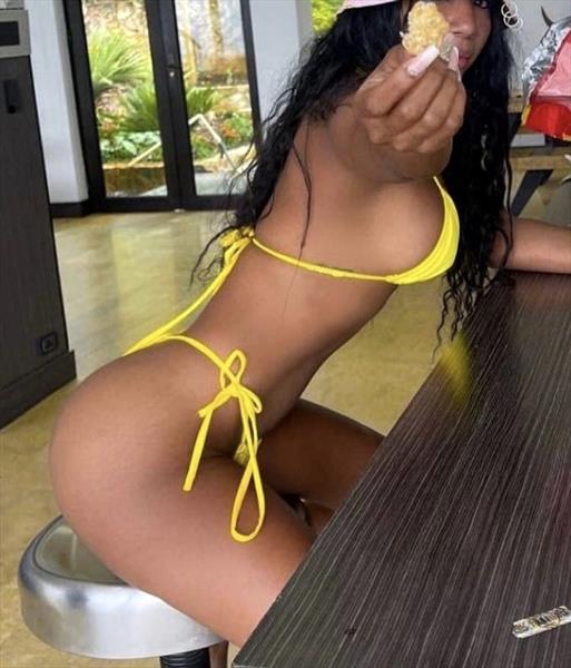 🌹Halle🌹 🧊Party🧊